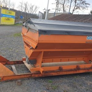 foto 4x4 hakowiec 6.5t komunal BU200 +ZIMA pojemnik syparka plug Bucher